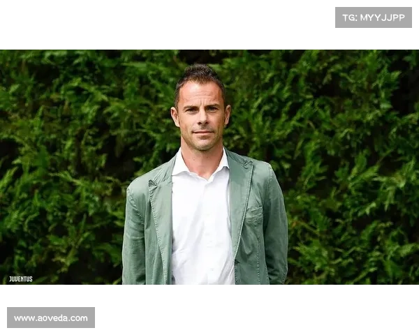 如何通过青训与战术培养推动那不勒斯年轻阵容走向成功